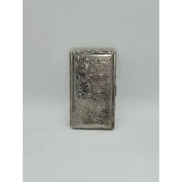 best cigarette case A Premium Version of Cigarette Box